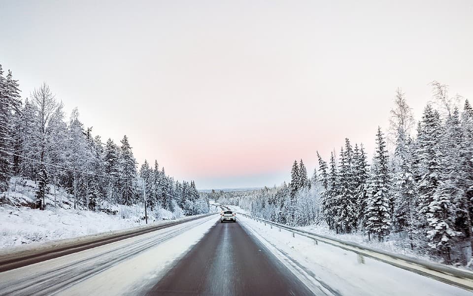 Hur långt är det mellan Stockholm och Åre?