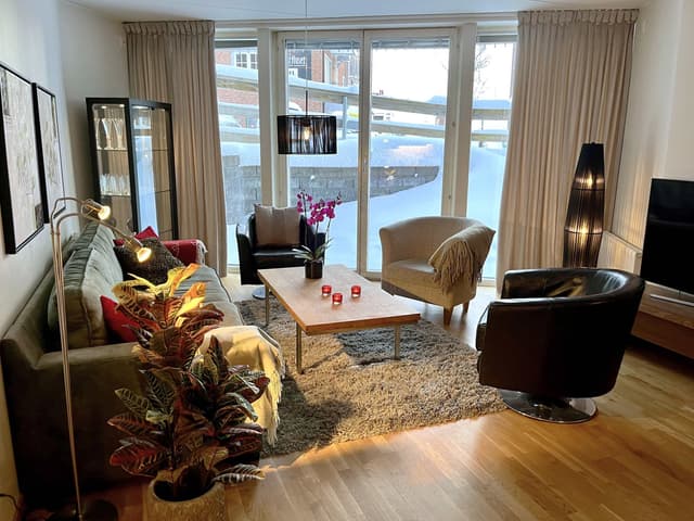 Apartment by Åre Square with private sauna, patio and easy walk to shops, dining and ski area