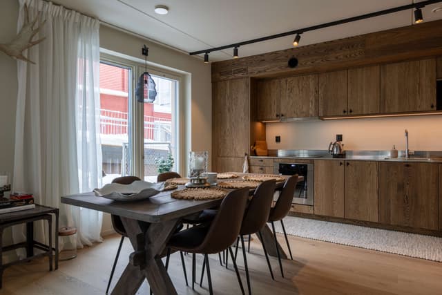 Family-friendly two-room apartment in Åre center with sauna, dual bathrooms and ski storage