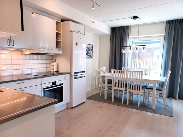 Apartment in central Åre near ski lift with private sauna and balcony
