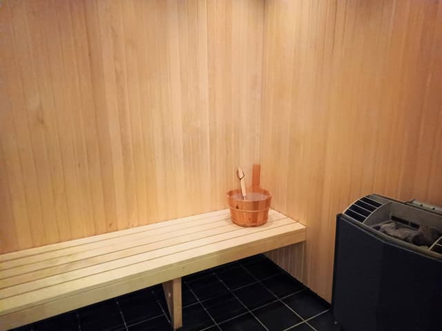 Apartment by Åre Square with private sauna, patio and easy walk to shops, dining and ski area