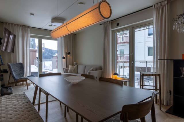 Two-room ski apartment with sauna and ski storage in mountain resort