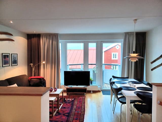 Ski-in/ski-out duplex apartment in Åre with private sauna, balcony and shared ski storage