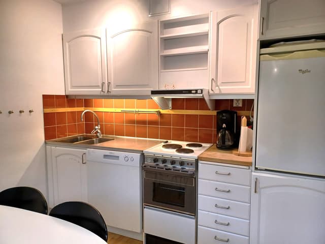 Apartment by the slope in central Åre with private sauna, close to ski lifts and Åre Square