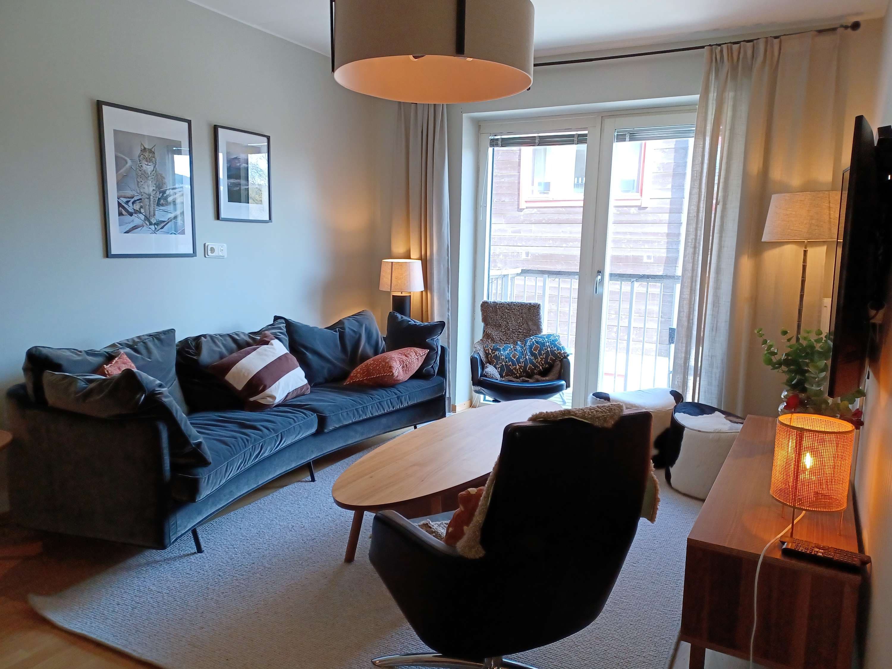 Apartment in central Åre near ski lifts and village centre with private sauna, ski storage and parking