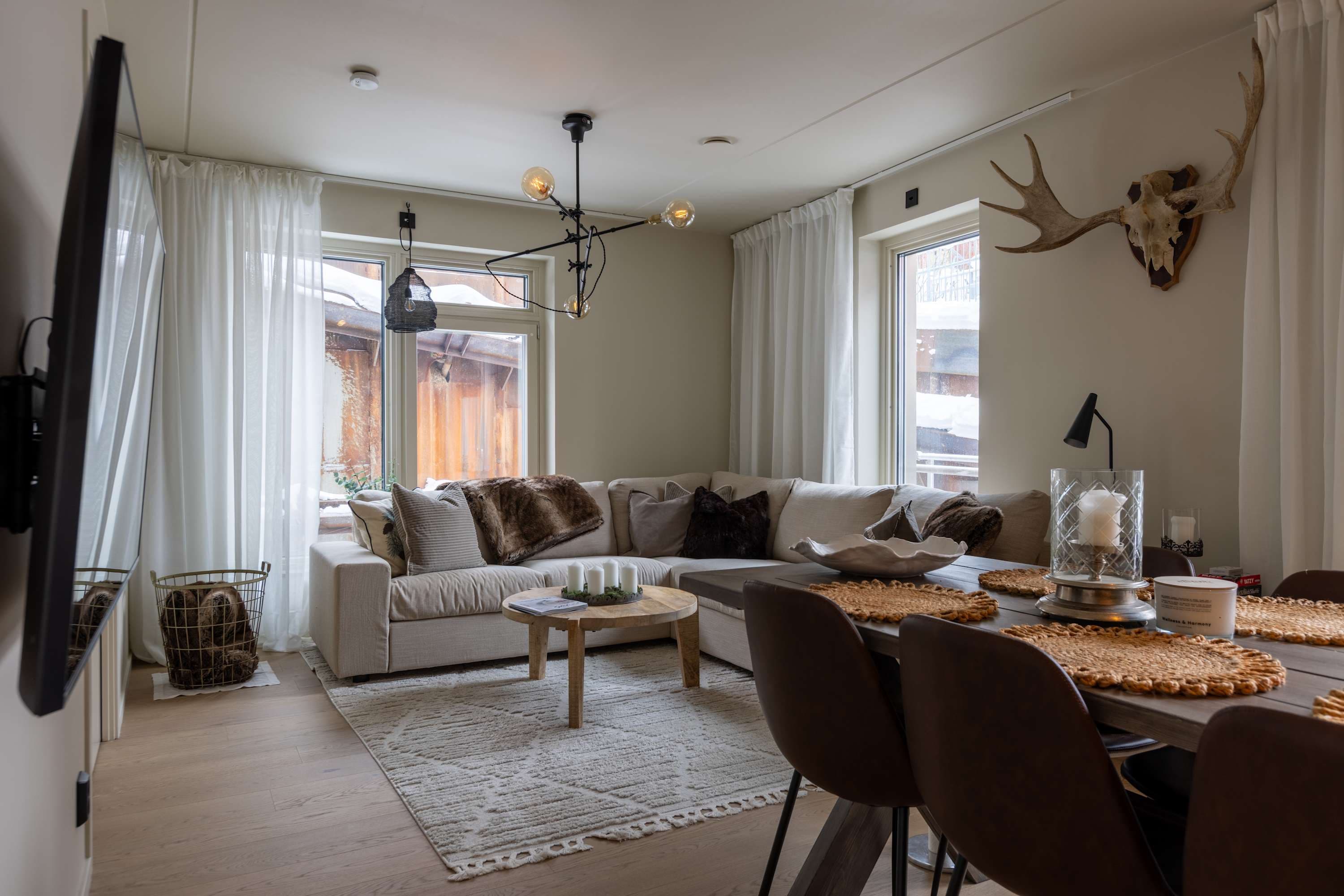 Family-friendly two-room apartment in Åre center with sauna, dual bathrooms and ski storage