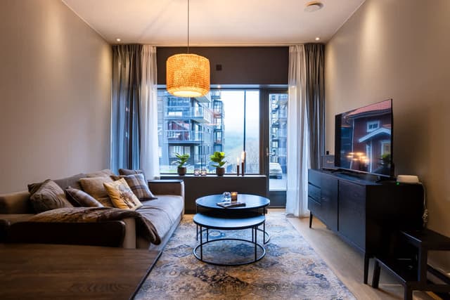 Modern lägenhet med bastu och bergsutsikt i Åre