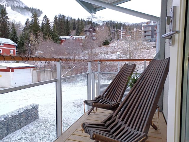 Apartment in Hummeln above Åre village, walking distance to ski lifts, slopes, restaurants and the town square