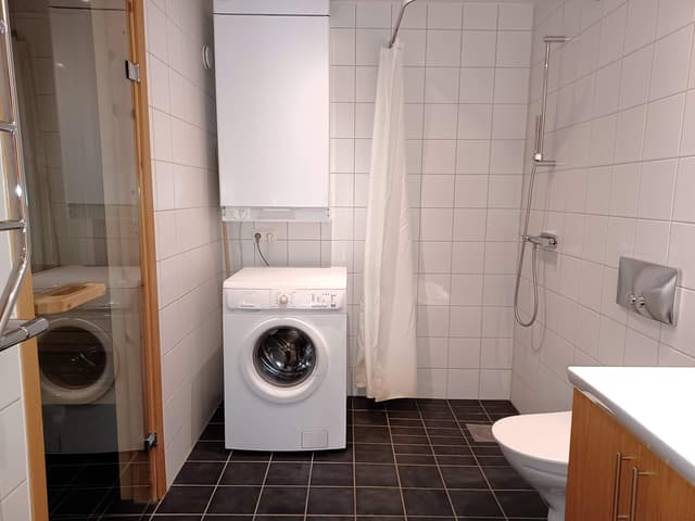 Ski apartment near Åre Square with private sauna, three bedrooms, ski storage and garage parking