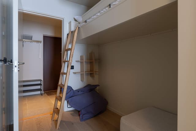 Two-room ski apartment with sauna and ski storage in mountain resort