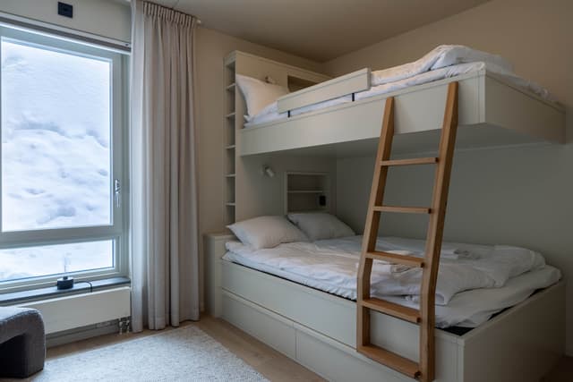 Two-room ski apartment with sauna and ski storage in mountain resort
