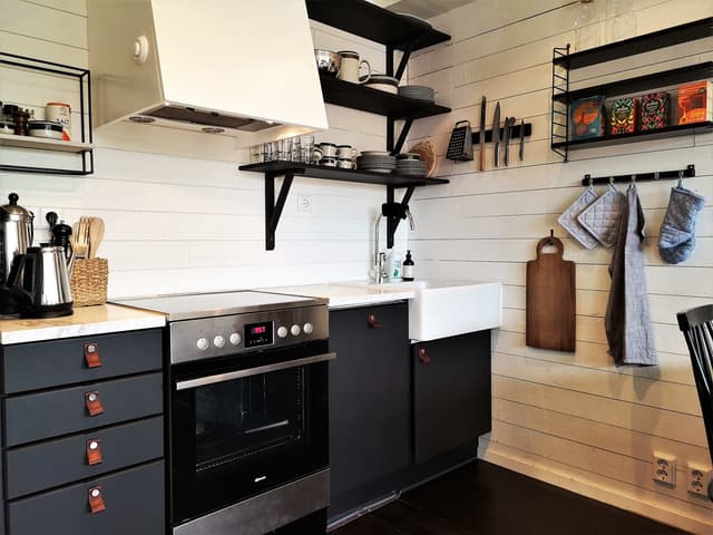 Two-level apartment in Granen, central Åre near Bergbanan, close to lifts and slopes, with private sauna.