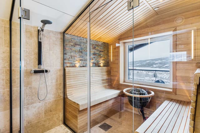 Spacious apartment in Åre with large windows, sauna, fireplace and balconies near ski system and town centre