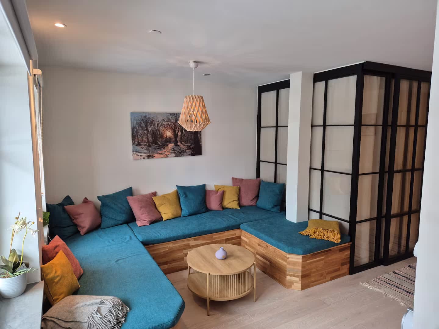 Modern apartment in Åre village with private sauna, heated floors, free parking and ski storage