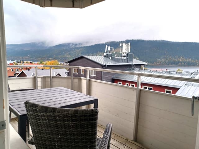 Ski apartment in central Åre near slopes, lifts and village square, with private sauna and ski storage