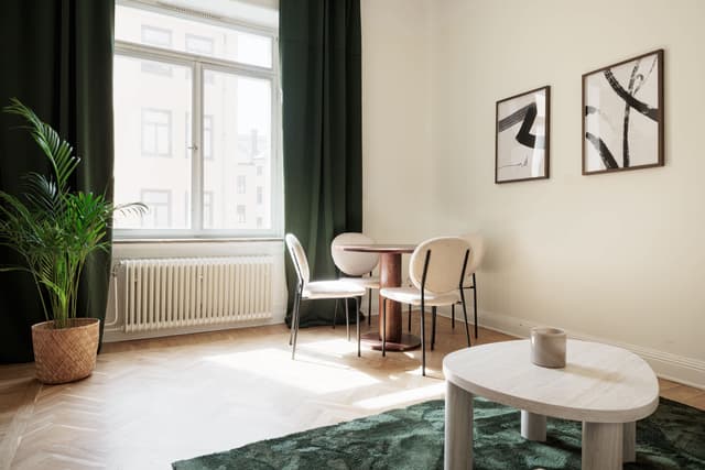Interiör av charmig lägenhet på St. Eriksplan i centrala Stockholm