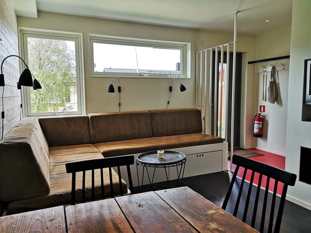 Two-level apartment in Granen, central Åre near Bergbanan, close to lifts and slopes, with private sauna.